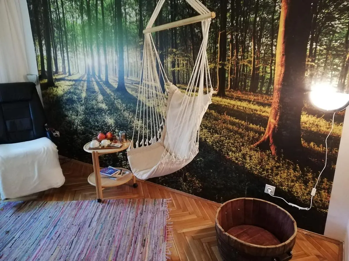 Guesthouse Arnika Fužine Bed and Breakfast