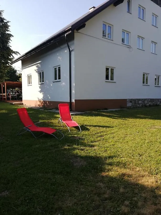 Guesthouse Arnika 0*, Fuzine
